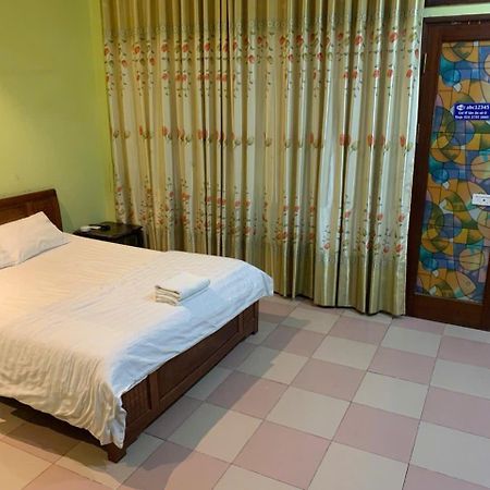 Hotel Nha Nghi An Phu Hanoi Exterior foto